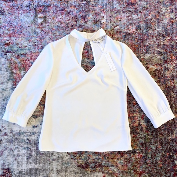 Trina Turk Tops - NWT Trina Turk Front Cutout Opal Top